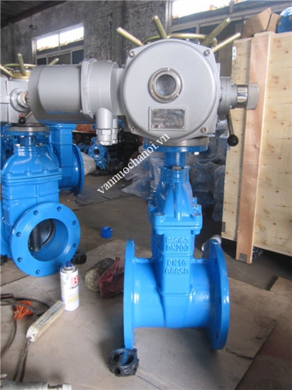 van_cong_dieu_khien_dien_2