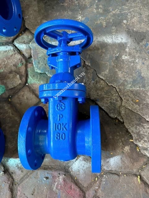 van_cong_jmv_mat_bich