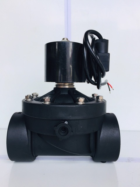 van_dien_tu_nhua_pa66