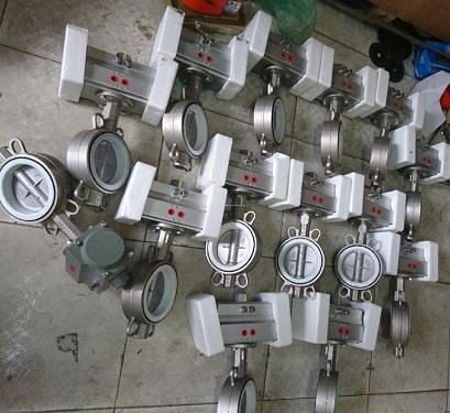 van_buom_inox_dieu_khien_khi_nen