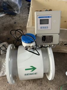 Đồng hồ đo nước điện tử màn hình rời