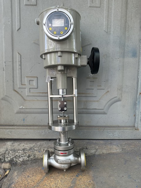 van_cau_dieu_khien_dien_12